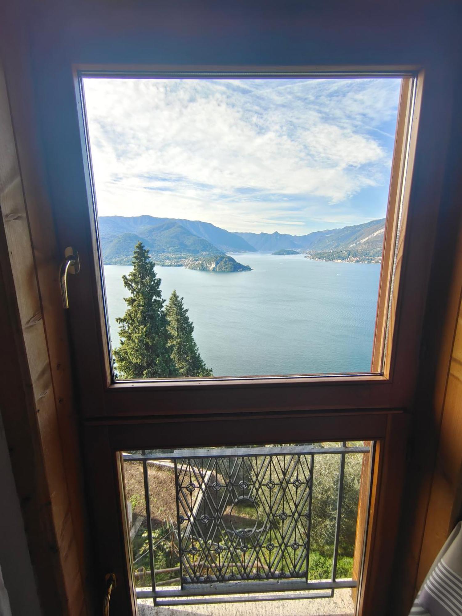 Casa Caravino Lejlighed Varenna Eksteriør billede